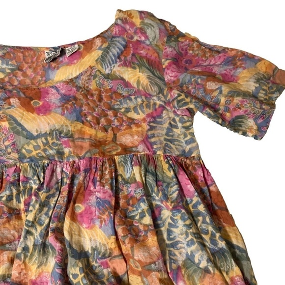 Unique Vintage Floral Short Sleeve Girl Flowy Tunic Top - Picture 5 of 5